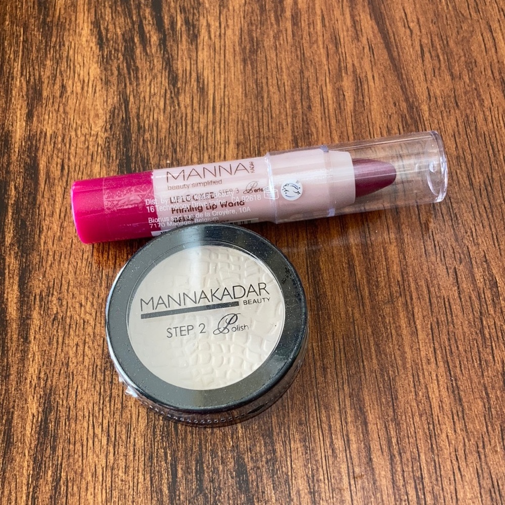 Manna Kadar Beauty Bundle HD Perfecting Powder & Priming Lip Wand Lip Color NWT